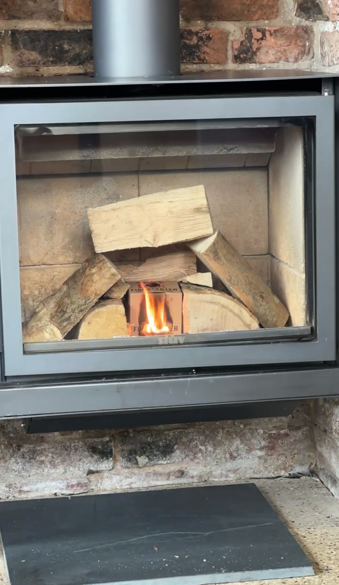 Hot Box ® Firestarter: The Safest, Most Reliable Way to Light Any Fire