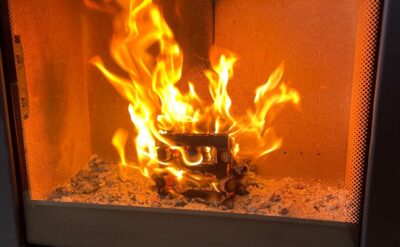why log burners smoke on startup